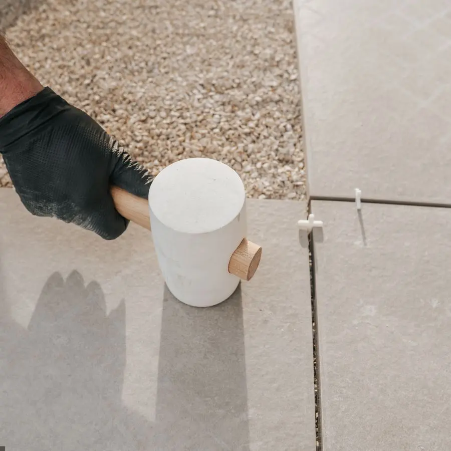 Agence M Com Marseille Pose de carrelage Marseille 13005